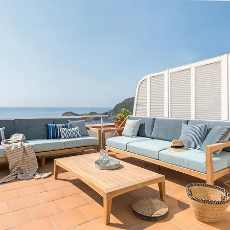 Bonito Apartamento Sobre El Mar Апартаменты *